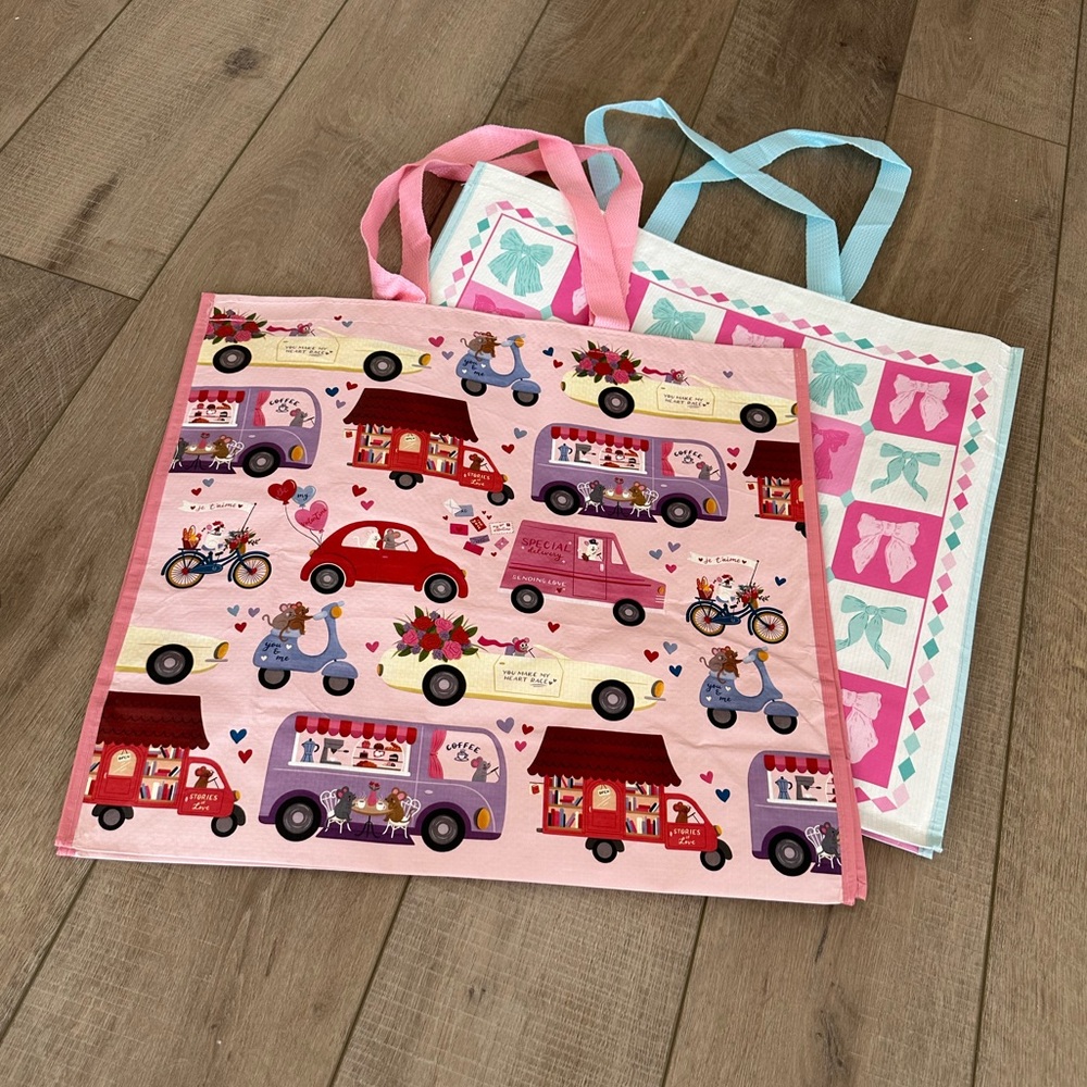 Homegoods TJMaxx Marshalls Valentines Day Mouse & Pink Blue Bow Tote Bags NWOT